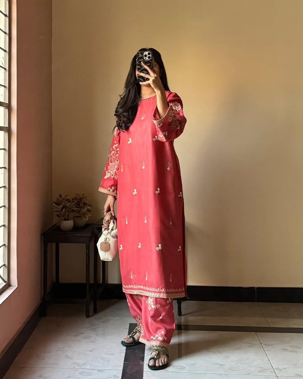 ASHNA COTTON LUXURY CO-ORD SET