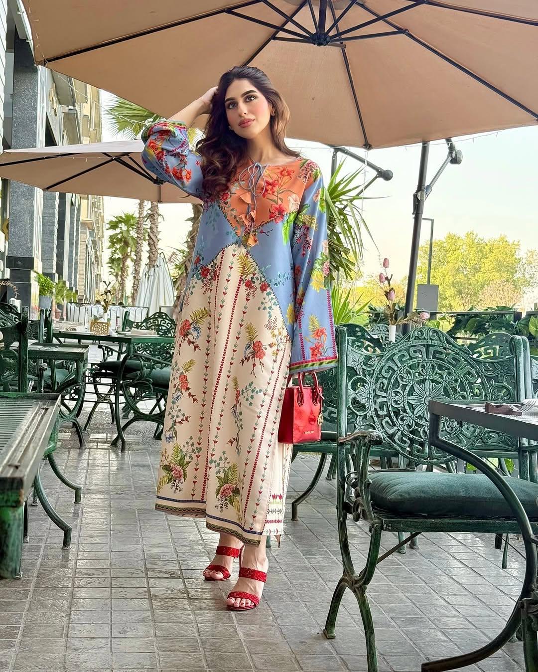 AZMIN DIGITAL LAWN 2PC